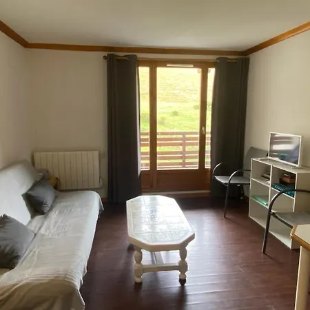 Cosy Pour 4 Pers. Avec Balcon - Fr-1-814-155 Apartament Chastreix